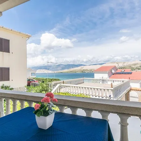 Apartament Tina *